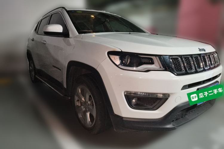 Used Jeep Compass 2017 200T Automatic Family Edition Front Right 45 Deg