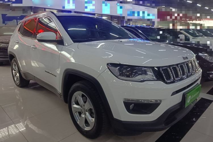Used Jeep Compass 2017 200T Automatic Family Edition Front Right 45 Deg
