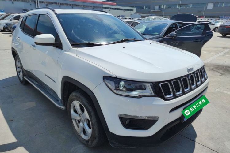 Used Jeep Compass 2017 200T Automatic Family Edition Front Right 45 Deg