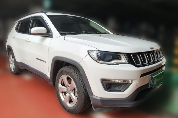 Used Jeep Compass 2017 200T Automatic Family Edition Front Right 45 Deg