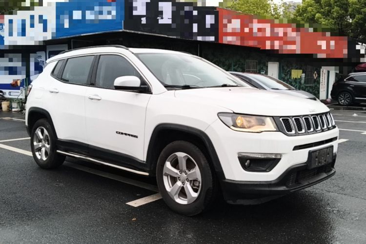 Used Jeep Compass 2017 200T Automatic Family Edition Front Right 45 Deg