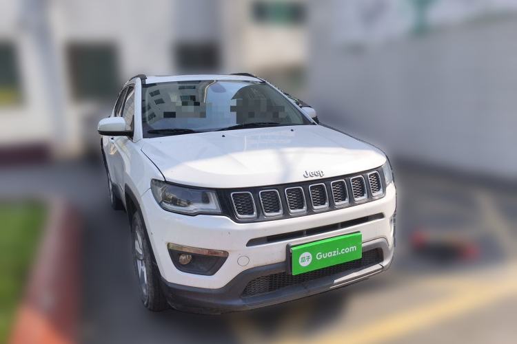 Used Jeep Compass 2017 200T Automatic Family Edition Front Right 45 Deg