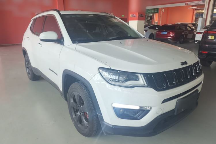 Used Jeep Compass 2017 200T Automatic Family Edition Front Right 45 Deg