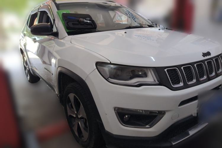 Used Jeep Compass 2017 200T Automatic Prestige Edition Front Right 45 Deg