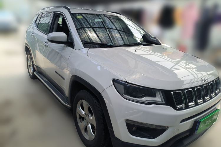 Used Jeep Compass 2017 200T Automatic Family Edition Front Right 45 Deg