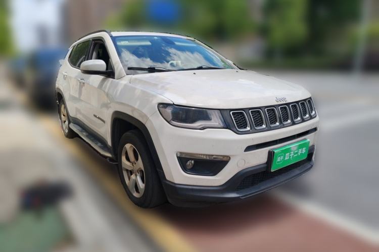 Used Jeep Compass 2017 200T Automatic Family Edition Front Right 45 Deg