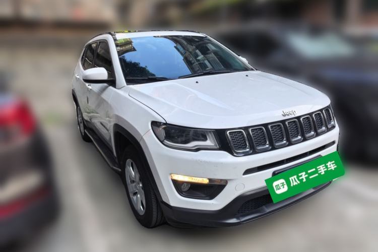 Used Jeep Compass 2017 200T Automatic Family Enjoyment Four-Wheel Drive Edition Front Right 45 Deg