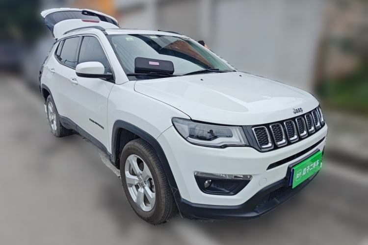 Used Jeep Compass 2017 200T Automatic Family Edition Front Right 45 Deg