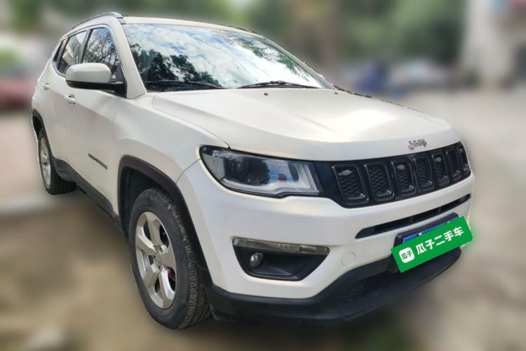 Used Jeep Compass 2017 200T Automatic Family Edition Front Right 45 Deg
