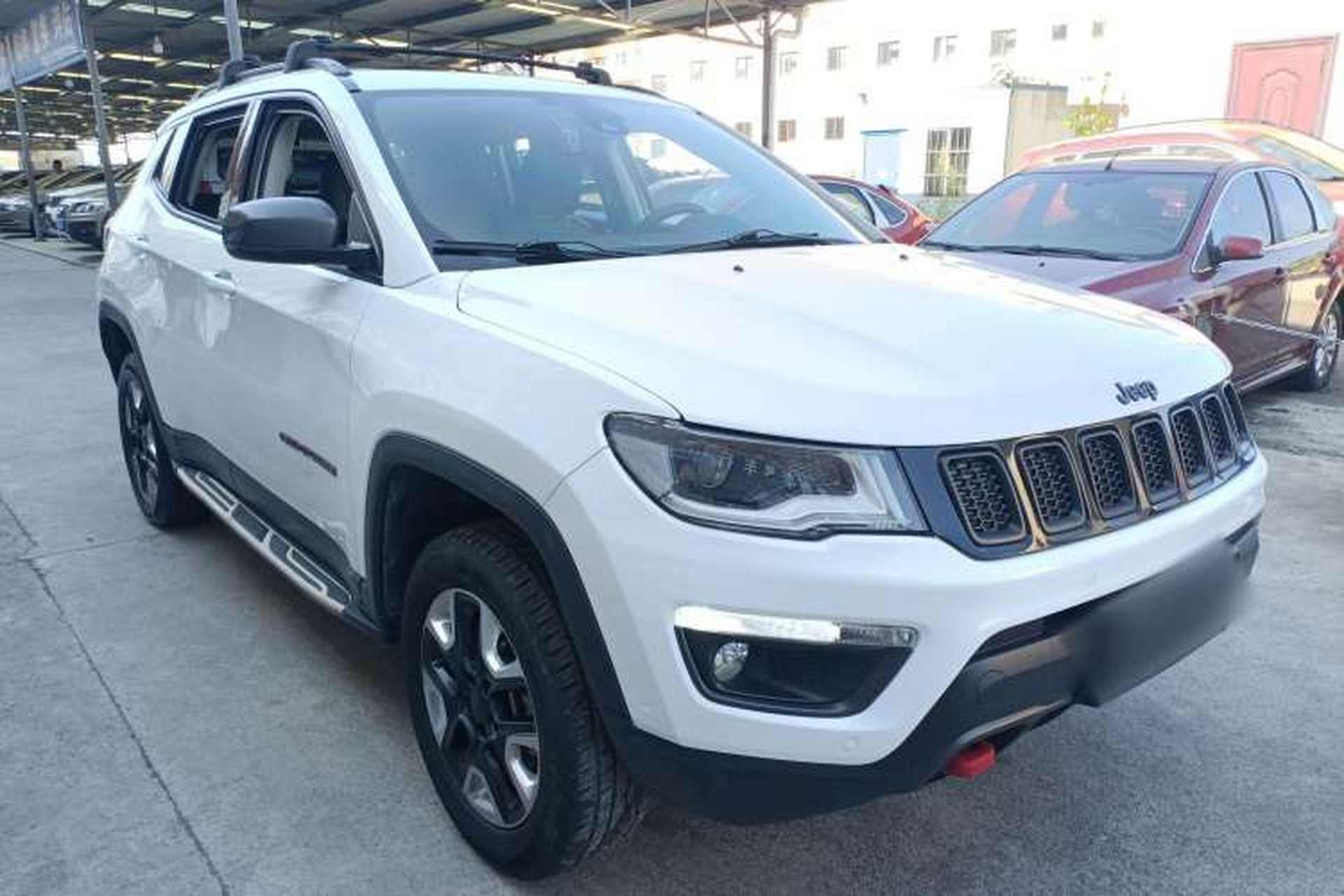 Used Jeep Compass 2017 200TS Automatic High-Performance All-Wheel Drive Edition Front Right 45 Deg