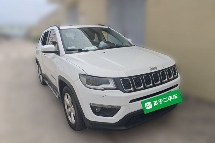 Used Jeep Compass 2017 200T Automatic Family Edition Front Right 45 Deg