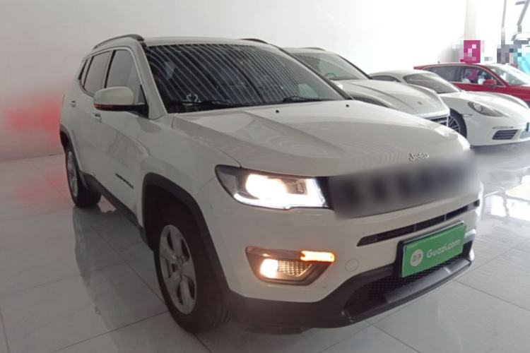 Used Jeep Compass 2017 200T Automatic Family Edition Front Right 45 Deg