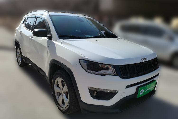 Used Jeep Compass 2017 200T Automatic Family Edition Front Right 45 Deg