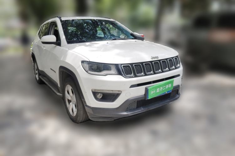 Used Jeep Compass 2017 200T Automatic Family Edition Front Right 45 Deg