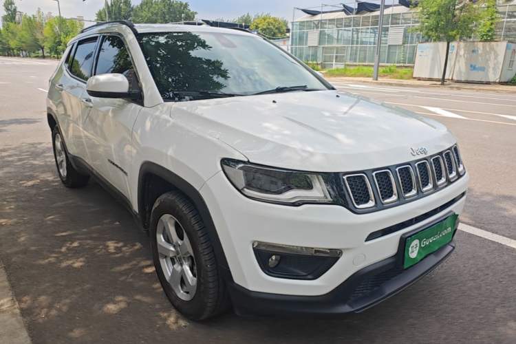 Used Jeep Compass 2017 200T Automatic Family Edition Front Right 45 Deg