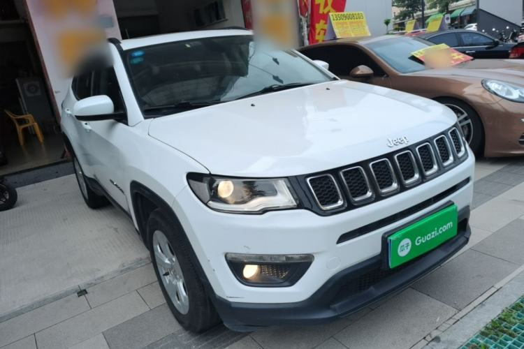 Used Jeep Compass 2017 200T Automatic Family Edition Front Right 45 Deg