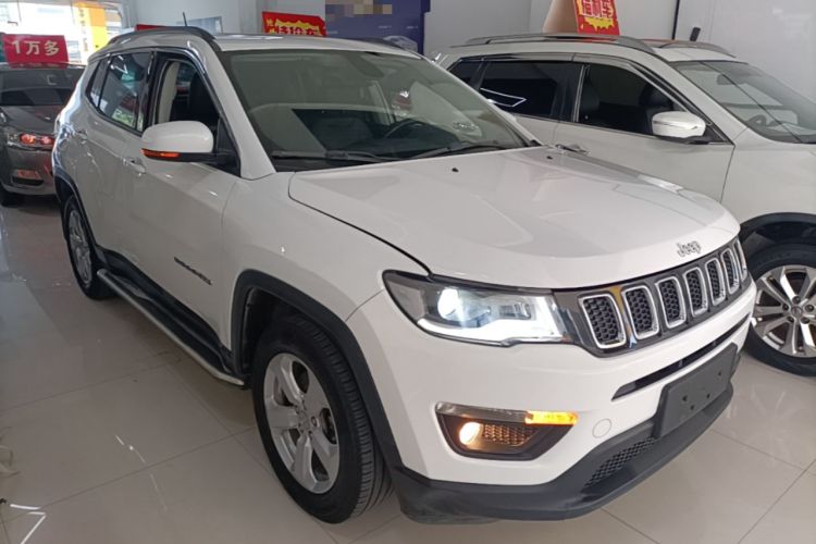 Used Jeep Compass 2017 200T Automatic Family Edition Front Right 45 Deg