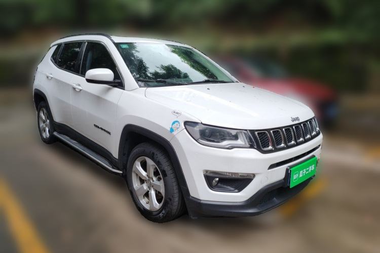 Used Jeep Compass 2017 200T Automatic Family Edition Front Right 45 Deg