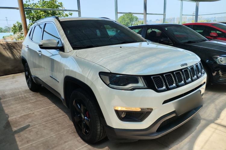 Used Jeep Compass 2017 200T Automatic Family Edition Front Right 45 Deg