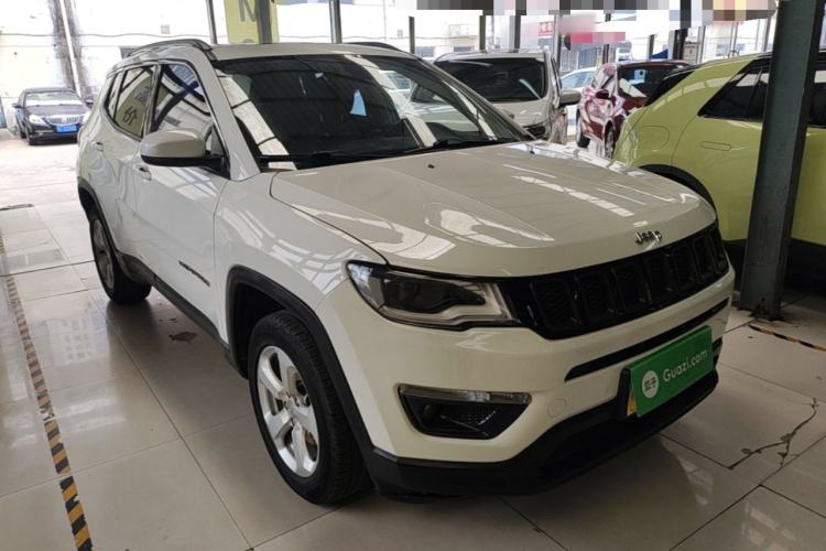 Used Jeep Compass 2017 200T Automatic Family Edition Front Right 45 Deg