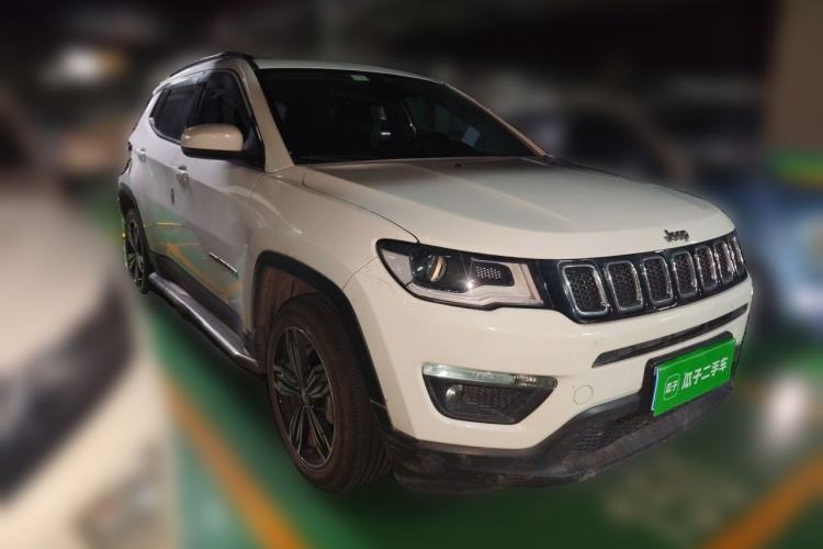 Used Jeep Compass 2017 200T Automatic Family Edition Front Right 45 Deg