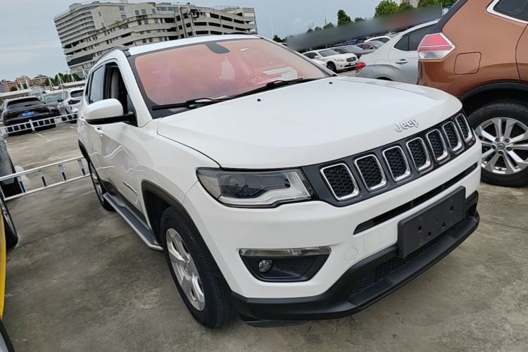 Used Jeep Compass 2017 200T Automatic Family Edition Front Right 45 Deg