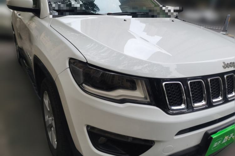 Used Jeep Compass 2017 200T Automatic Family Edition Front Right 45 Deg