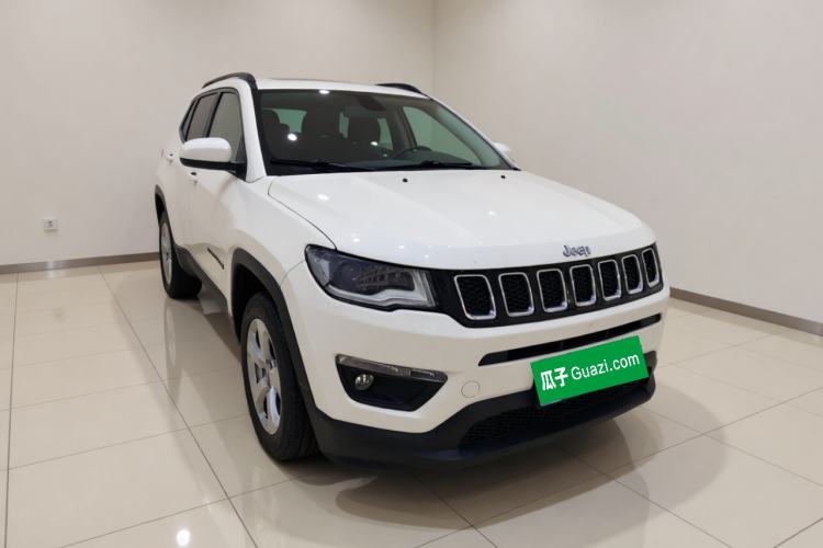 Used Jeep Compass 2017 200T Automatic Family Edition Front Right 45 Deg