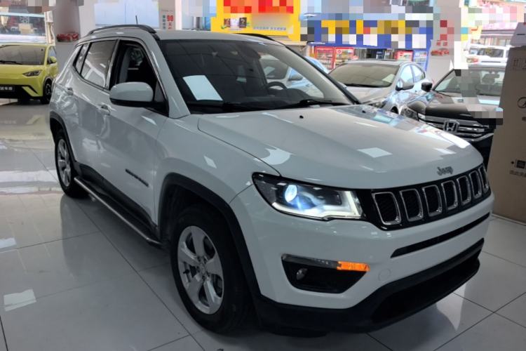 Used Jeep Compass 2017 200T Automatic Family Edition Front Right 45 Deg