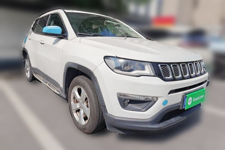 Used Jeep Compass 2017 200T Automatic Family Edition Front Right 45 Deg