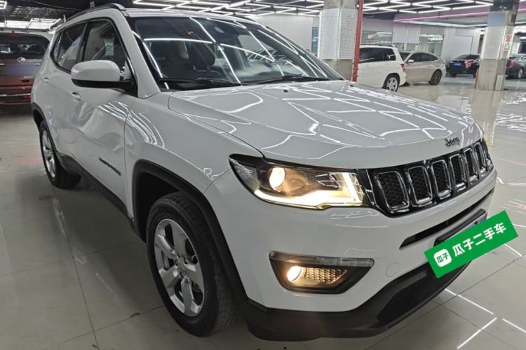 Used Jeep Compass 2017 200T Automatic Family Edition Front Right 45 Deg