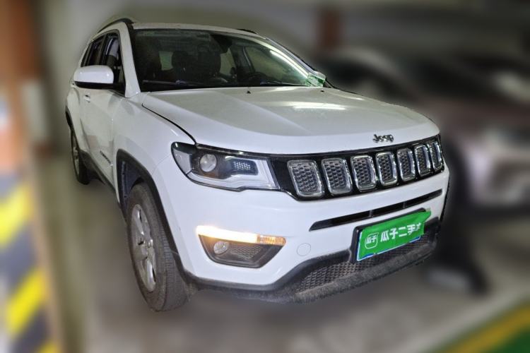 Used Jeep Compass 2017 200T Automatic Family Enjoyment Four-Wheel Drive Edition Front Right 45 Deg