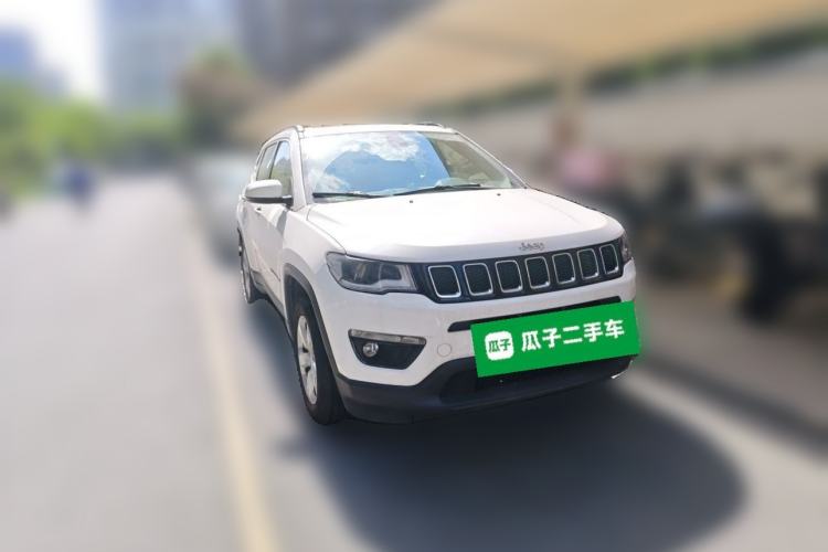 Used Jeep Compass 2017 200T Automatic Family Edition Front Right 45 Deg