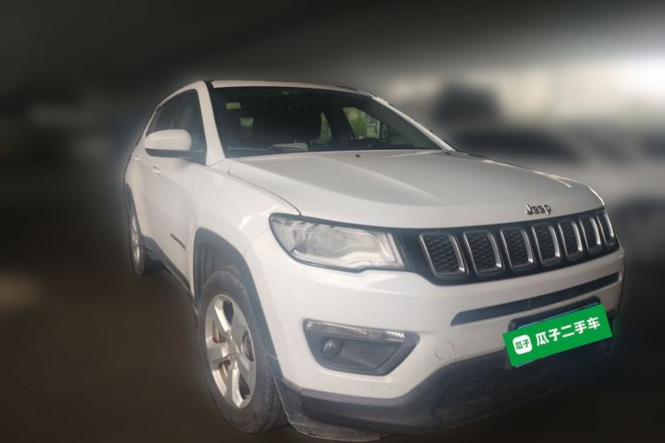 Used Jeep Compass 2017 200T Automatic Family Edition Front Right 45 Deg