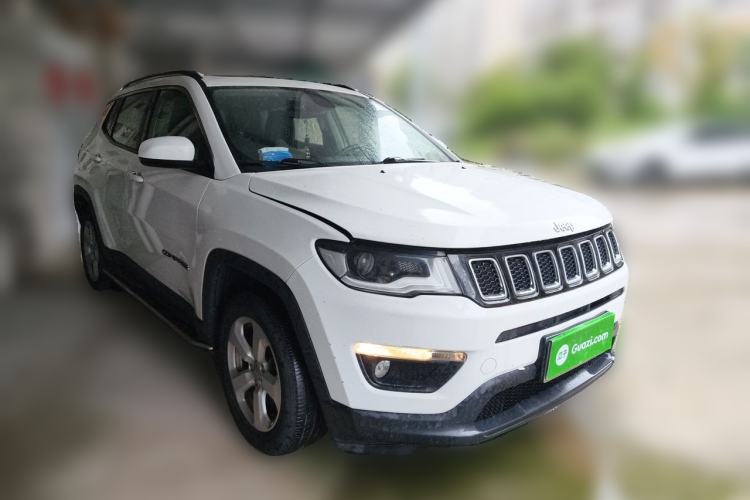 Used Jeep Compass 2017 200T Automatic Family Edition Front Right 45 Deg