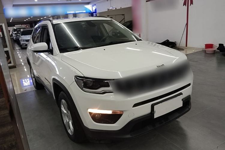 Used Jeep Compass 2017 200T Automatic Family Edition Front Right 45 Deg