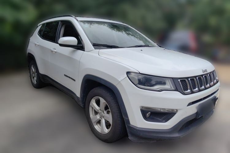 Used Jeep Compass 2017 200T Automatic Family Edition Front Right 45 Deg