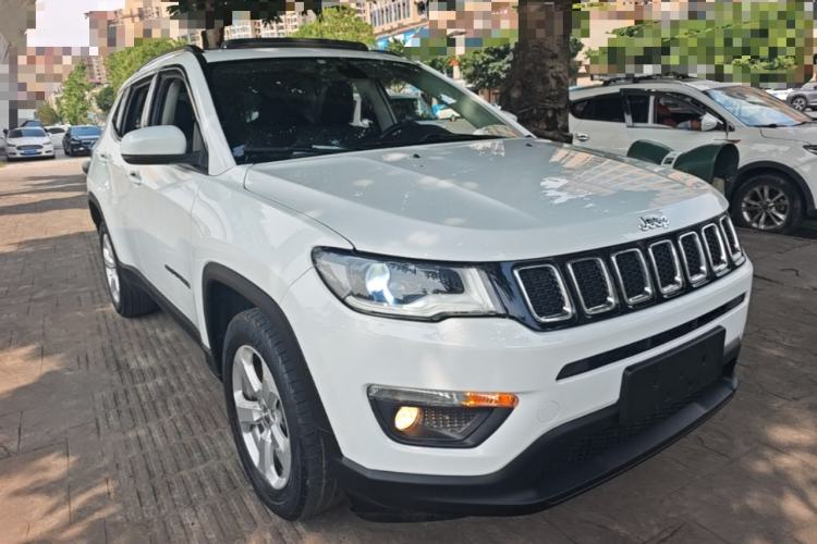 Used Jeep Compass 2017 200T Automatic Family Edition Front Right 45 Deg