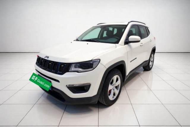Ojetý Jeep Compass 2017 200T Automatic Family Edition