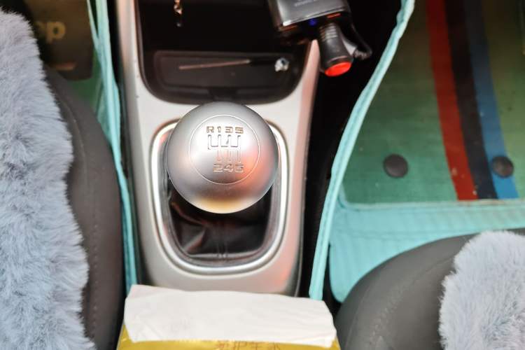 Used Jeep Compass 2017 200T Manual Enjoy Edition Gear Lever