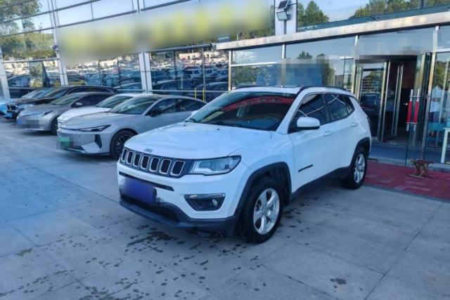 Ojetý Jeep Compass 2017 200T Automatic Family Edition