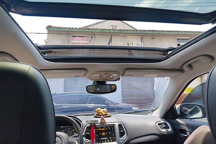 Used Jeep Compass 2017 200T Automatic Family Edition Headliner