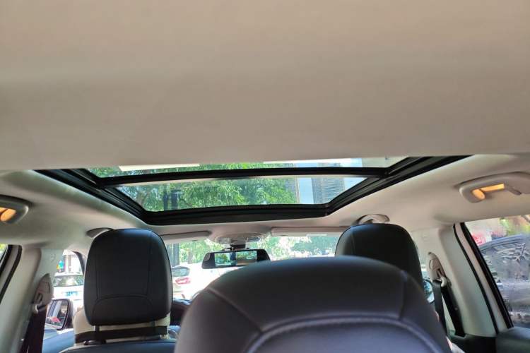 Used Jeep Compass 2017 200T Automatic Family Edition Headliner