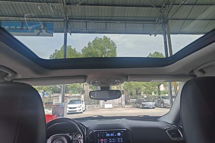 Used Jeep Compass 2017 200T Automatic Family Edition Headliner