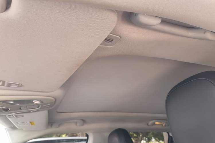 Used Jeep Compass 2017 200T Automatic Family Edition Headliner