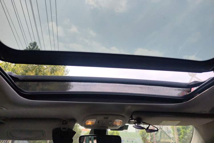 Used Jeep Compass 2017 200T Automatic Enjoyment Version Headliner