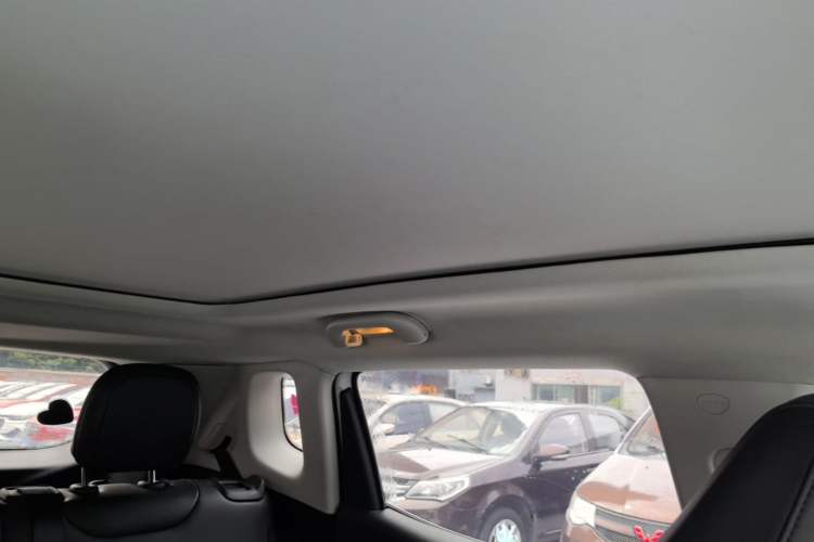Used Jeep Compass 2017 200T Automatic Family Enjoyment Four-Wheel Drive Edition Headliner
