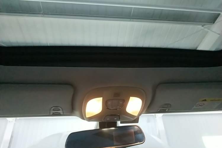 Used Jeep Compass 2017 200T Automatic Family Edition Headliner