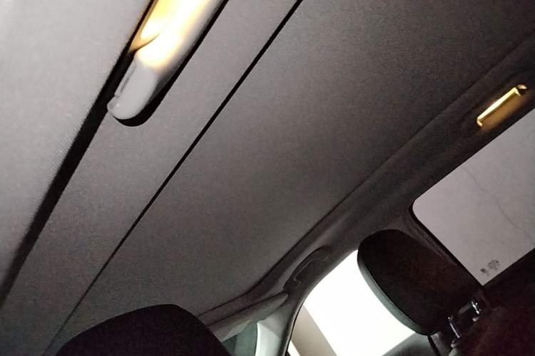Used Jeep Compass 2017 200T Automatic Family Edition Headliner