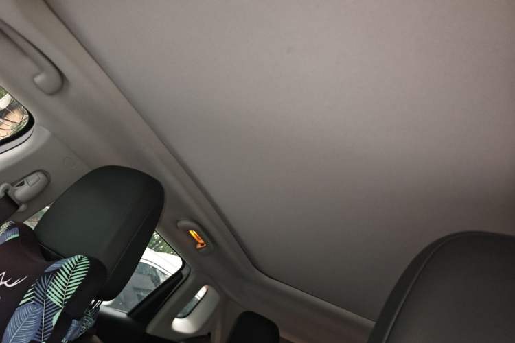 Used Jeep Compass 2017 200T Automatic Enjoyment Version Headliner